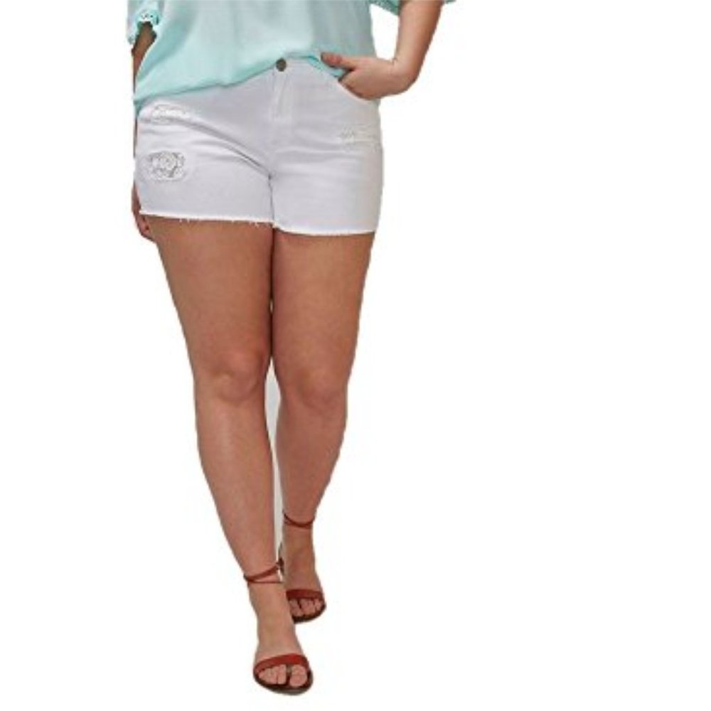 Lane Bryant Denim Shorts White Crochet Bacl (NWT)